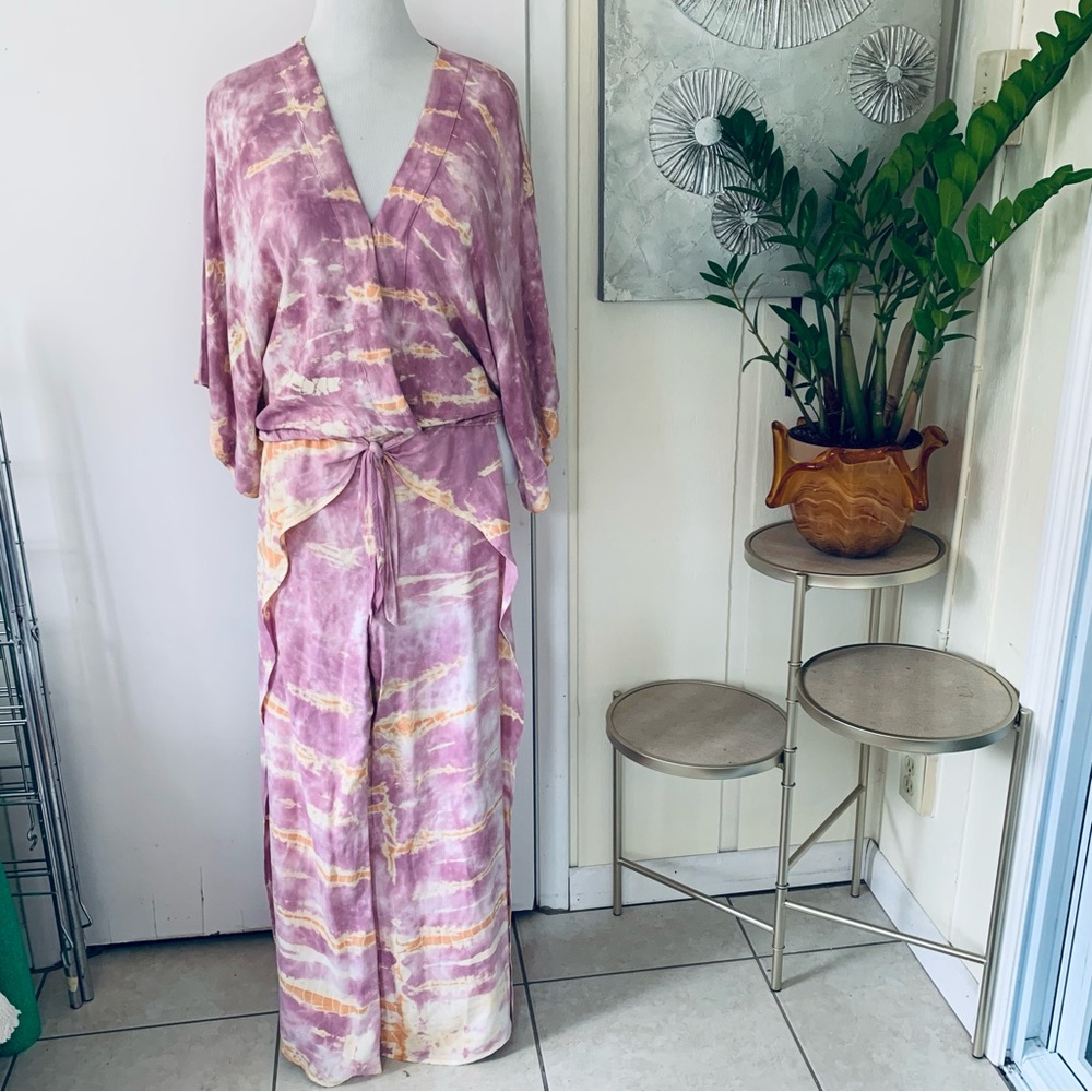 NWT Young fabulous & broke 2 pieces 100% rayon set size M